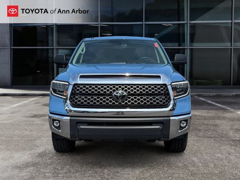 Used 2019 Toyota Tundra SR5 w/ TRD Off Road Package AWD/4WD image 12
