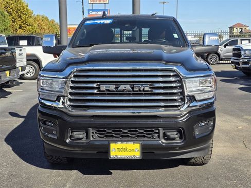 Used 2023 RAM 2500 Limited image 2