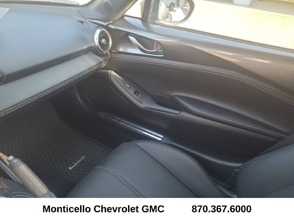 Used 2024 MAZDA MX-5 Miata Grand Touring RWD image 26