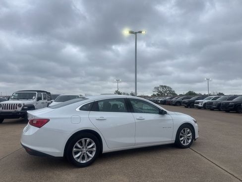 Used 2024 Chevrolet Malibu LT image 24