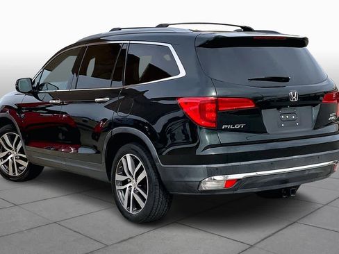 Used 2016 Honda Pilot Touring image 12