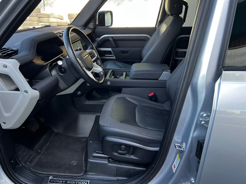 Used 2020 Land Rover Defender 110 First Edition AWD/4WD image 17