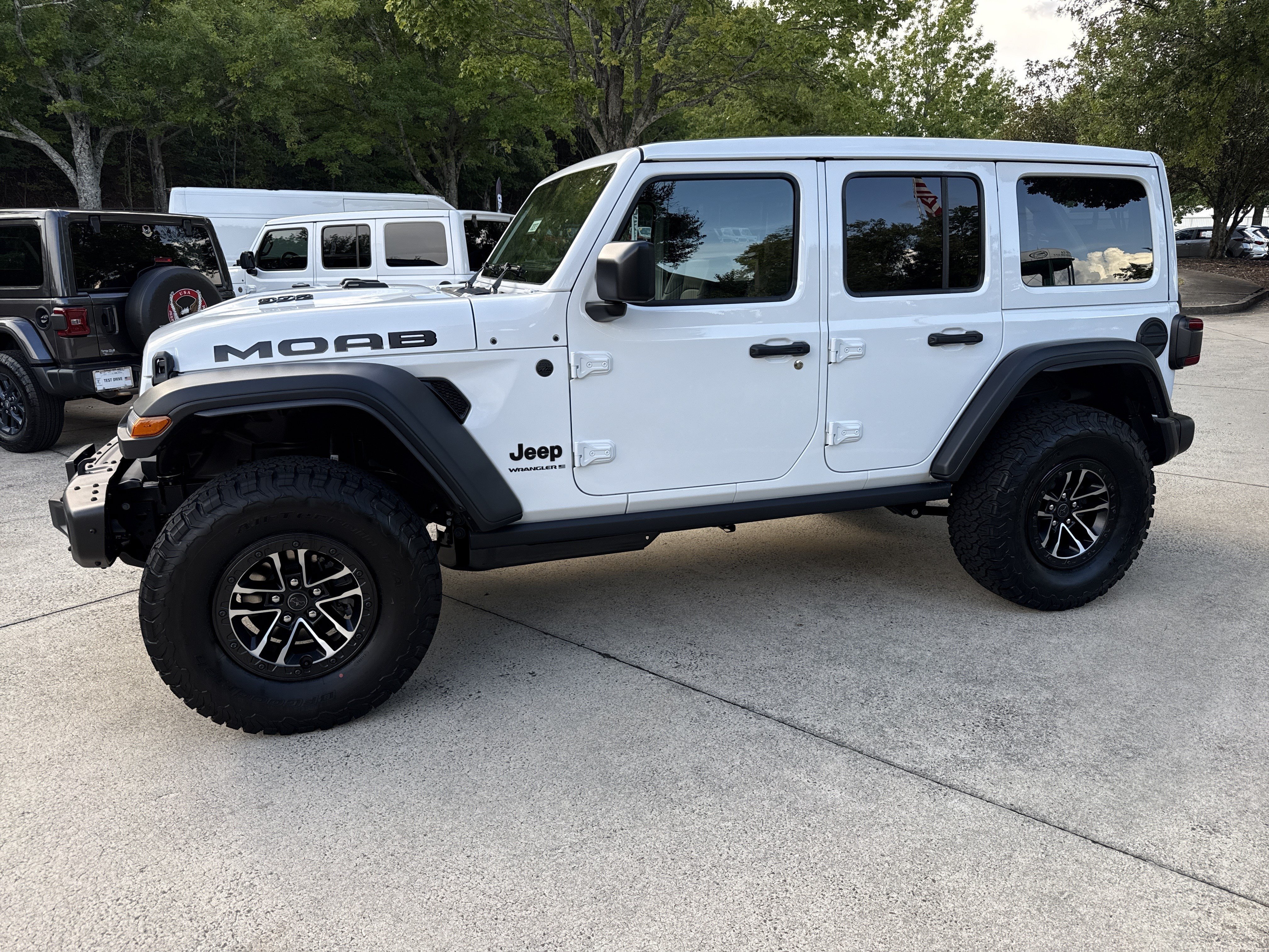 New 2027 Jeep Wrangler Unlimited Rubicon 392 AWD/4WD image 4