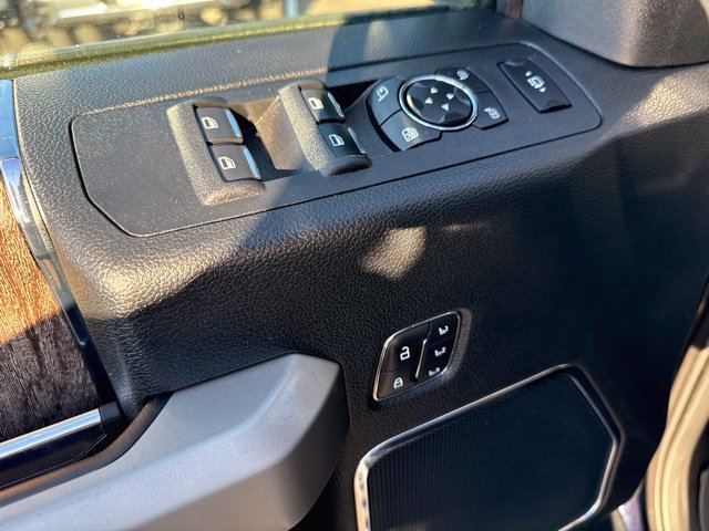Used 2019 Ford F250 Lariat w/ Lariat Value Package AWD/4WD image 16