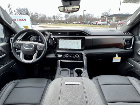 New 2026 GMC Sierra 2500 Denali w/ Denali Reserve Package image 29