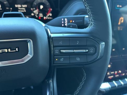 Used 2025 GMC Yukon Denali Ultimate w/ LPO, Floor Liner Package image 22