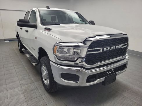 Used 2022 RAM 2500 Tradesman w/ Chrome Appearance Group image 13
