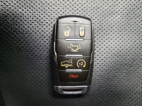 Used 2019 RAM 1500 Limited AWD/4WD image 32