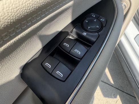 Used 2019 Buick Regal Essence w/ Driver Confidence Package I AWD/4WD image 12