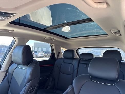 New 2026 Genesis GV70 2.5T Select image 16