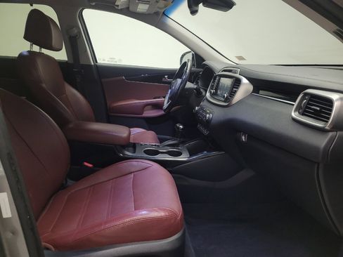 Used 2017 Kia Sorento SX AWD/4WD image 21