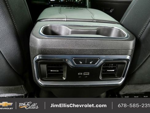 Used 2025 GMC Sierra 2500 Denali image 20