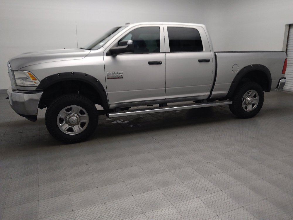 Used 2014 RAM 2500 Tradesman w/ Chrome Appearance Group AWD/4WD image 2