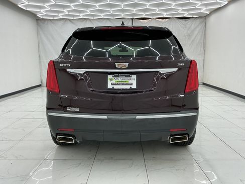 Used 2018 Cadillac XT5 Luxury w/ Driver Awareness Package FWD image 10