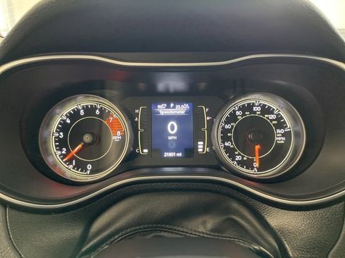 Used 2022 Jeep Cherokee Latitude image 18