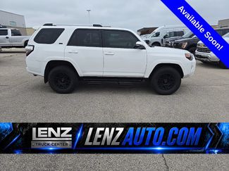 Used 2022 Toyota 4Runner SR5 Premium w/ Moonroof Package AWD/4WD 360° Tour
