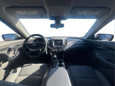 Used 2016 Chevrolet Impala LS w/ Power Convenience Package image 8