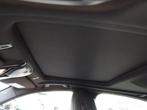 Used 2020 BMW 530i w/ Convenience Package RWD image 18