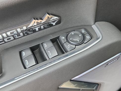 Certified 2025 Chevrolet Silverado 1500 High Country w/ Midnight Edition image 29