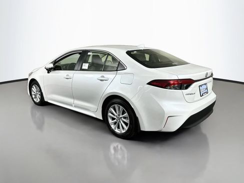 New 2026 Toyota Corolla XLE FWD image 5