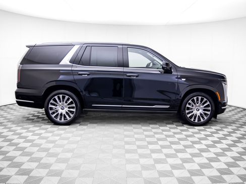 Certified 2026 Cadillac Escalade Platinum Luxury w/ LPO, Floor Liner Package AWD/4WD image 6