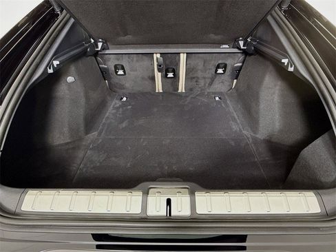 New 2026 Porsche Panamera image 28