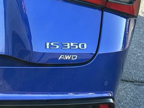 Used 2021 Lexus IS 350 F Sport image 9