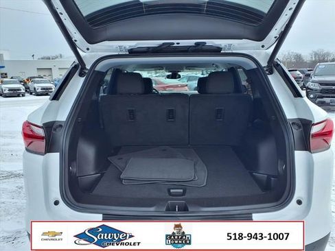 Used 2022 Chevrolet Blazer LT image 11