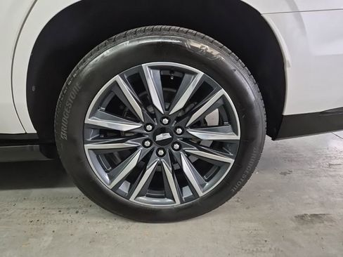 Used 2021 Cadillac Escalade Sport Platinum w/ Heavy-Duty Trailer Package image 9