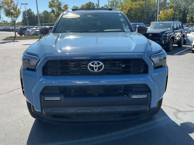Used 2025 Toyota 4Runner TRD Off-Road Premium AWD/4WD image 4