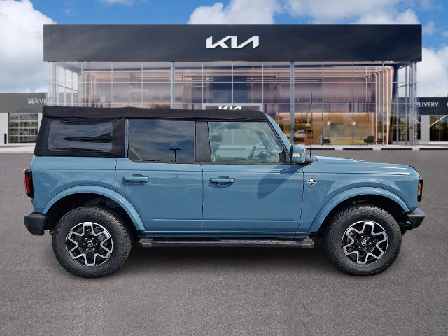 Used 2021 Ford Bronco Outer Banks AWD/4WD image 7