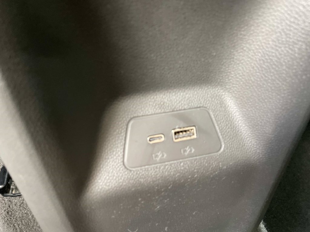 Used 2024 Buick Envision Preferred AWD/4WD image 12