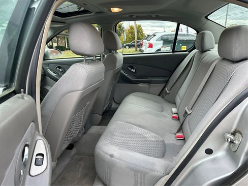 Used 2007 Chevrolet Malibu LT w/ Front Seating Package image 11