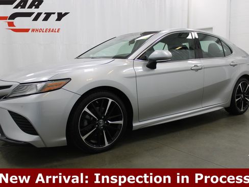 Used 2018 Toyota Camry XSE w/ Protection Package (Q2) image 1