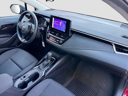 Used 2025 Toyota Corolla LE FWD image 27