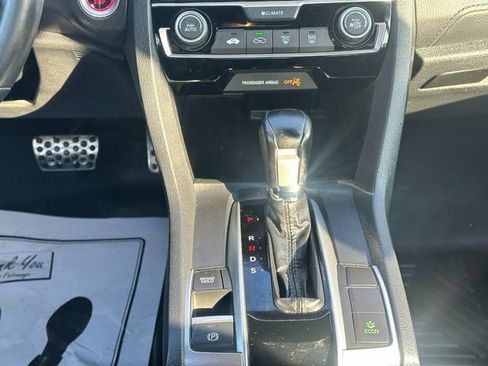 Used 2019 Honda Civic Sport image 14