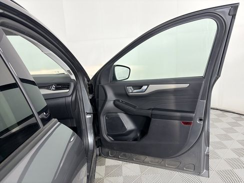 Used 2022 Ford Escape SEL w/ Class II Trailer Tow Package image 30