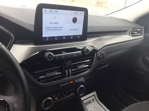 Used 2024 Ford Escape Active image 17