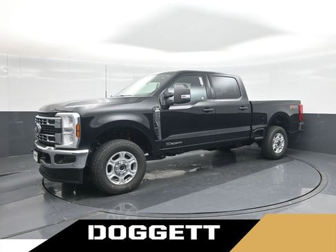New 2026 Ford F250 XLT w/ FX4 Off-Road Package AWD/4WD image 1
