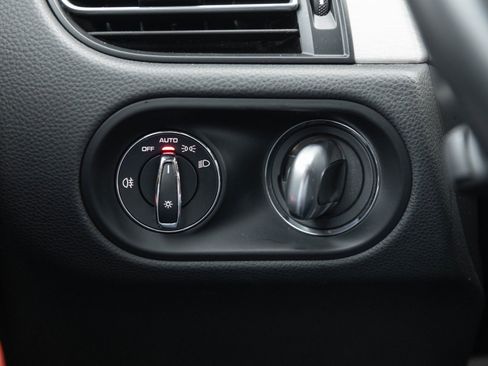 Used 2022 Porsche Macan S image 17