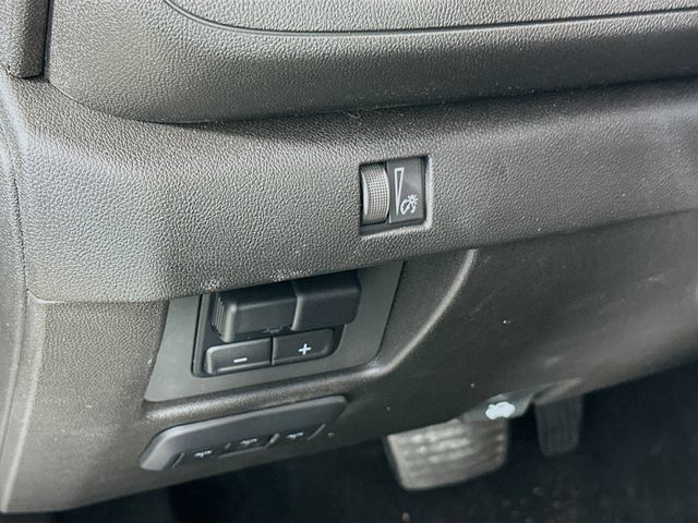 New 2025 Chevrolet Colorado Trail Boss w/ Off-Road Front Bumper Package AWD/4WD image 12