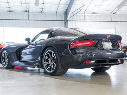 Used 2013 SRT Viper GTS w/ GTS Laguna Interior Pkg image 5