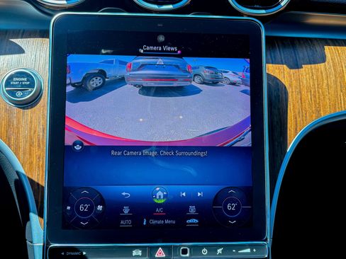 Used 2023 Mercedes-Benz C 300 4MATIC Sedan image 10