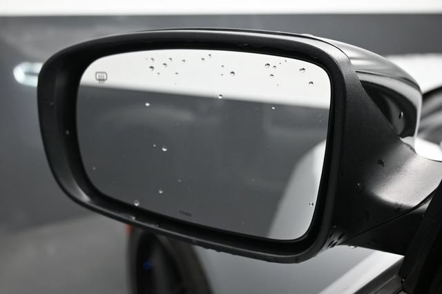 Used 2022 Dodge Charger R/T w/ Blacktop Package RWD image 13