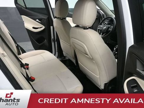 Used 2023 Buick Encore GX Preferred w/ Cold Weather Comfort Package AWD/4WD image 16
