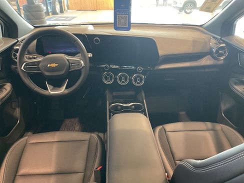 New 2025 Chevrolet Blazer EV LT image 14