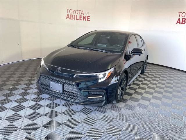 Certified 2025 Toyota Corolla SE FWD image 1