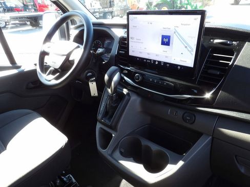 Used 2024 Ford Transit 350 XLT image 26