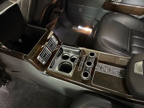 Used 2017 Land Rover Range Rover LWB SV Autobiography image 27