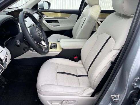 Certified 2025 MAZDA CX-90 3.3 Turbo S w/ Premium Plus image 18